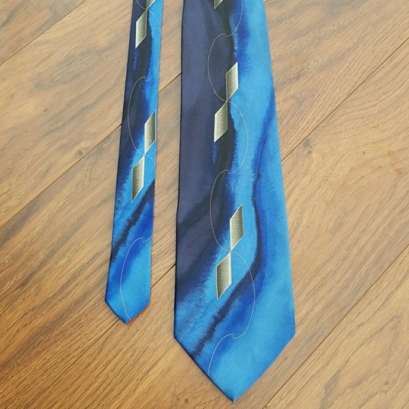 Tie by Di Moggio - Picture 2 of 4